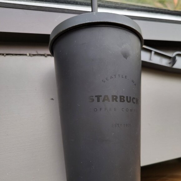 Starbucks 2022 Tumbler 100% Recycled Plastic 16 oz with Lid/straw Matte Black - Picture 2 of 7